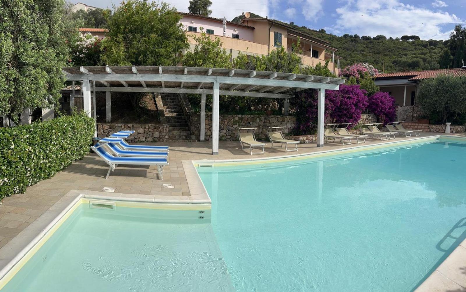 Residence Le Solane Marina di Campo Exterior foto